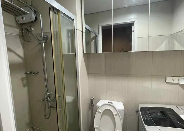 Apartahotel A Deluxe Near Sm Mall Of