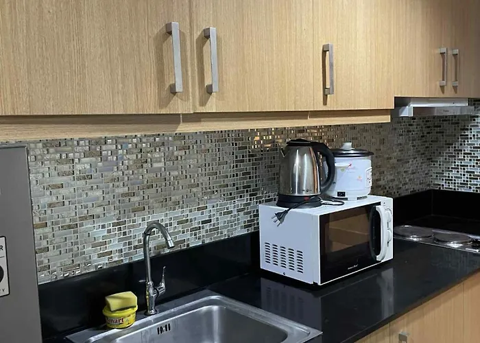 A Deluxe Near Sm Mall Of Apartahotel *